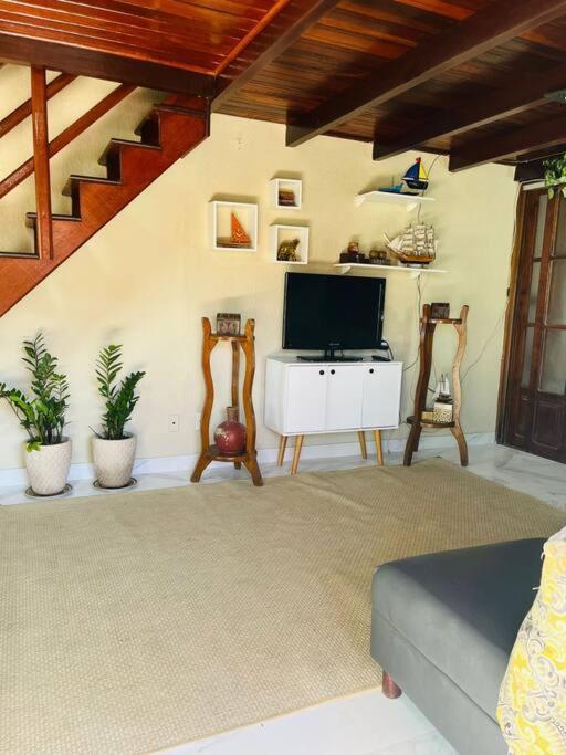 Casa Azul Na Praia Do Verao Vermelho Cabo Frio Esterno foto